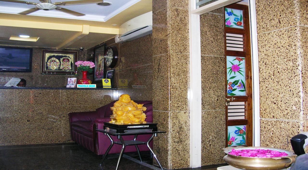 Athidhi Residency Hotel Tirupati Exterior foto