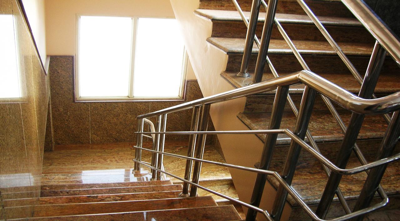 Athidhi Residency Hotel Tirupati Exterior foto